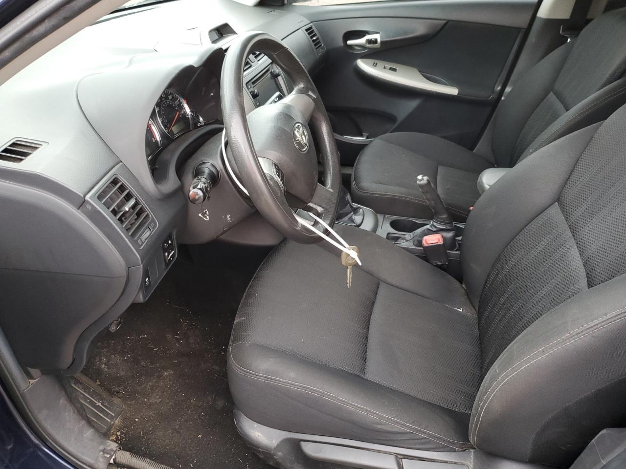2013 TOYOTA COROLLA