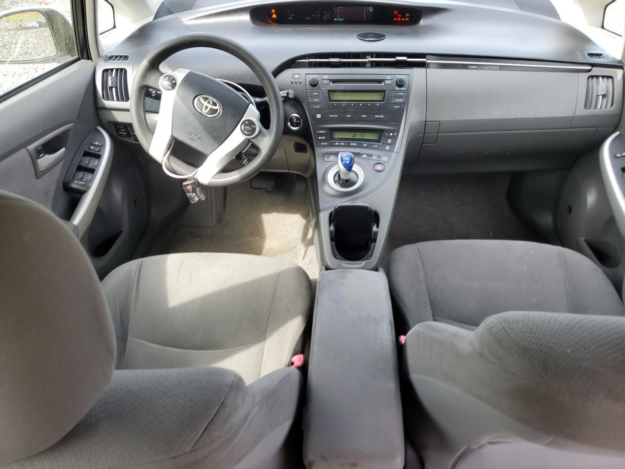 2010 TOYOTA PRIUS