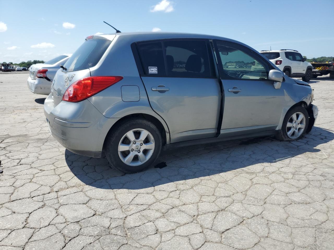 2009 NISSAN VERSA