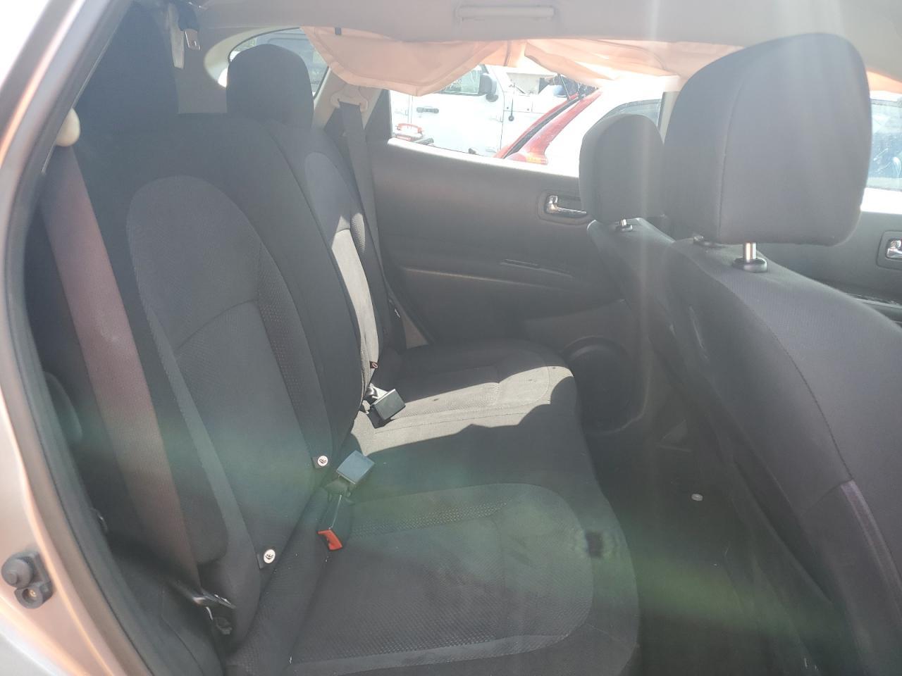 2012 NISSAN ROGUE