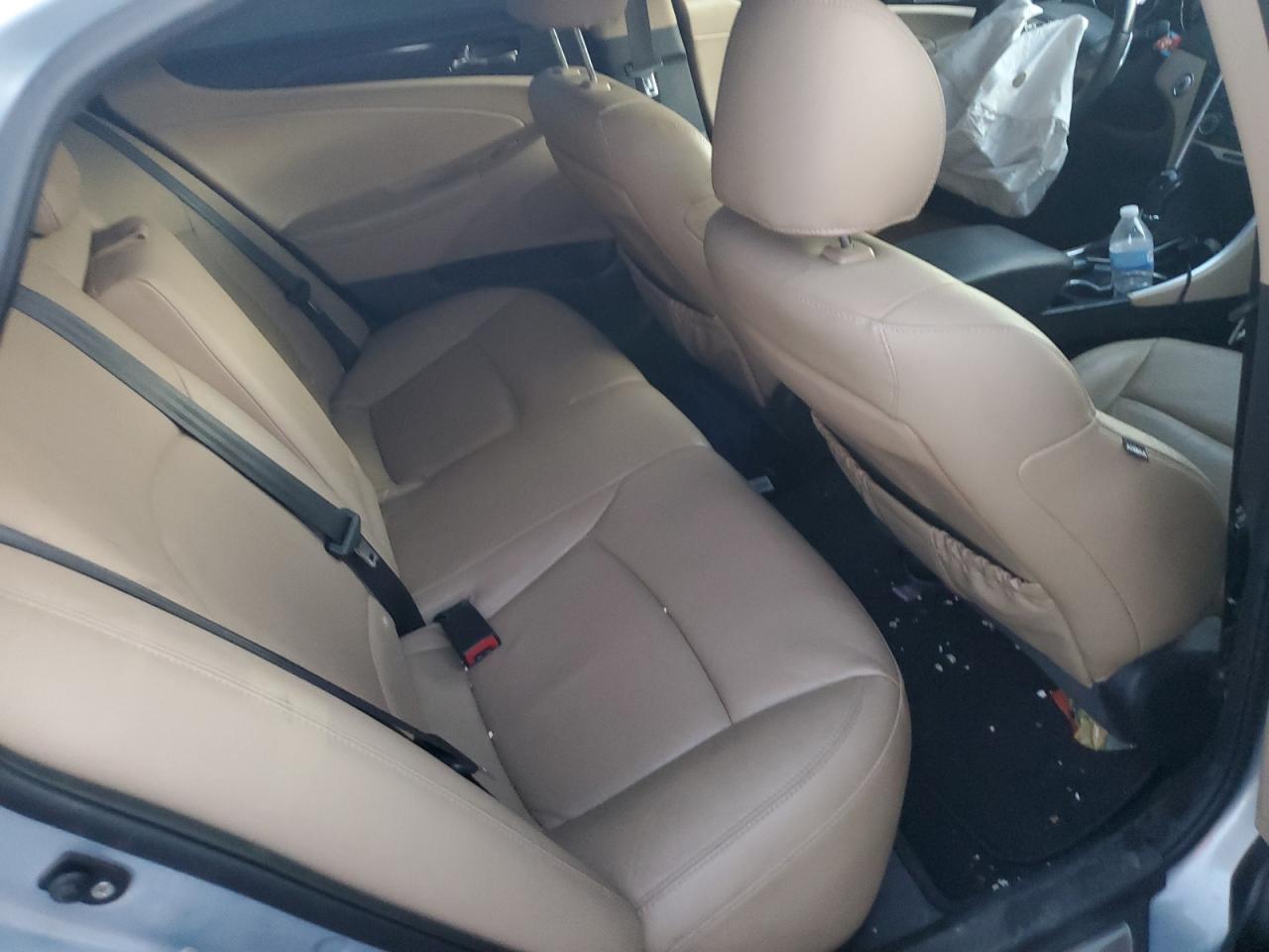 2011 HYUNDAI SONATA