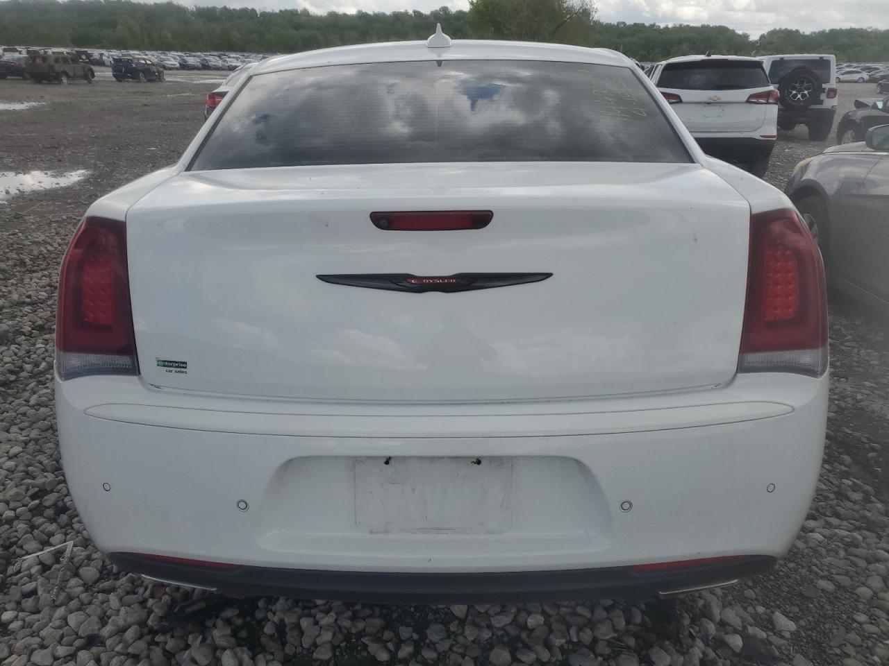 2021 CHRYSLER 300