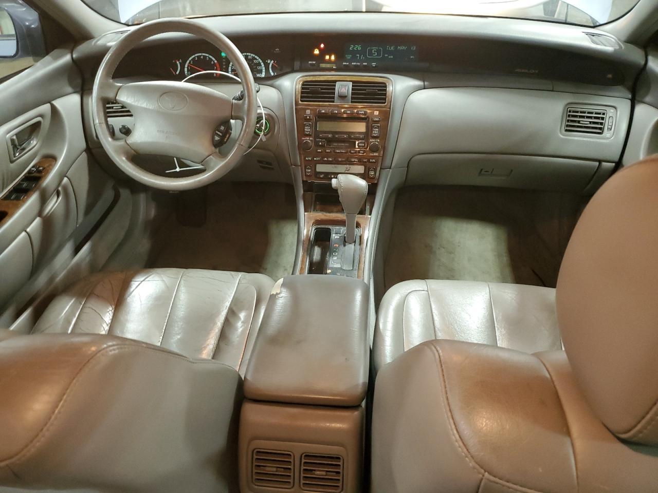 2000 TOYOTA Avalon