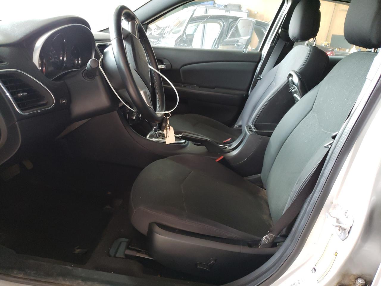2012 CHRYSLER 200