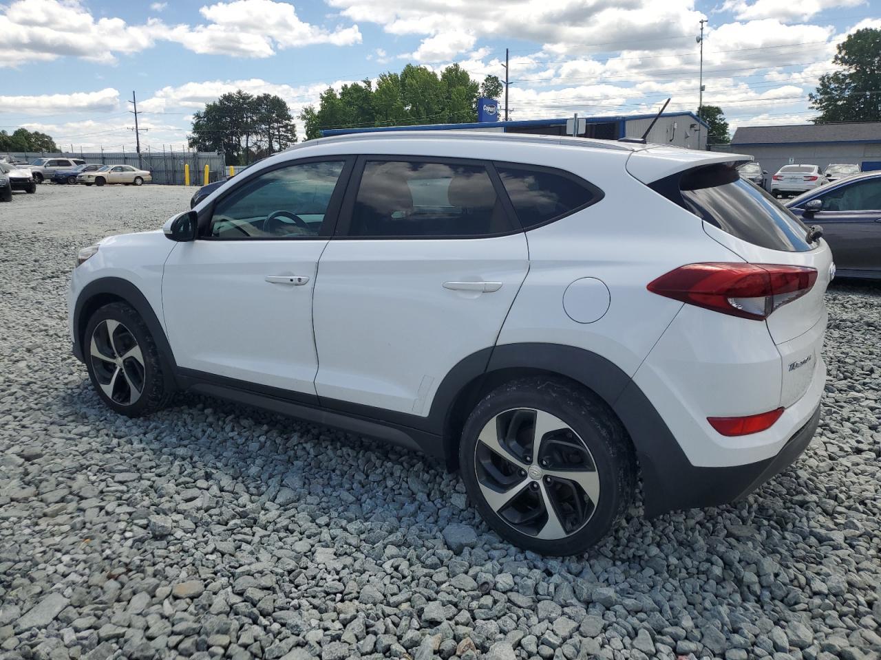2016 HYUNDAI TUCSON
