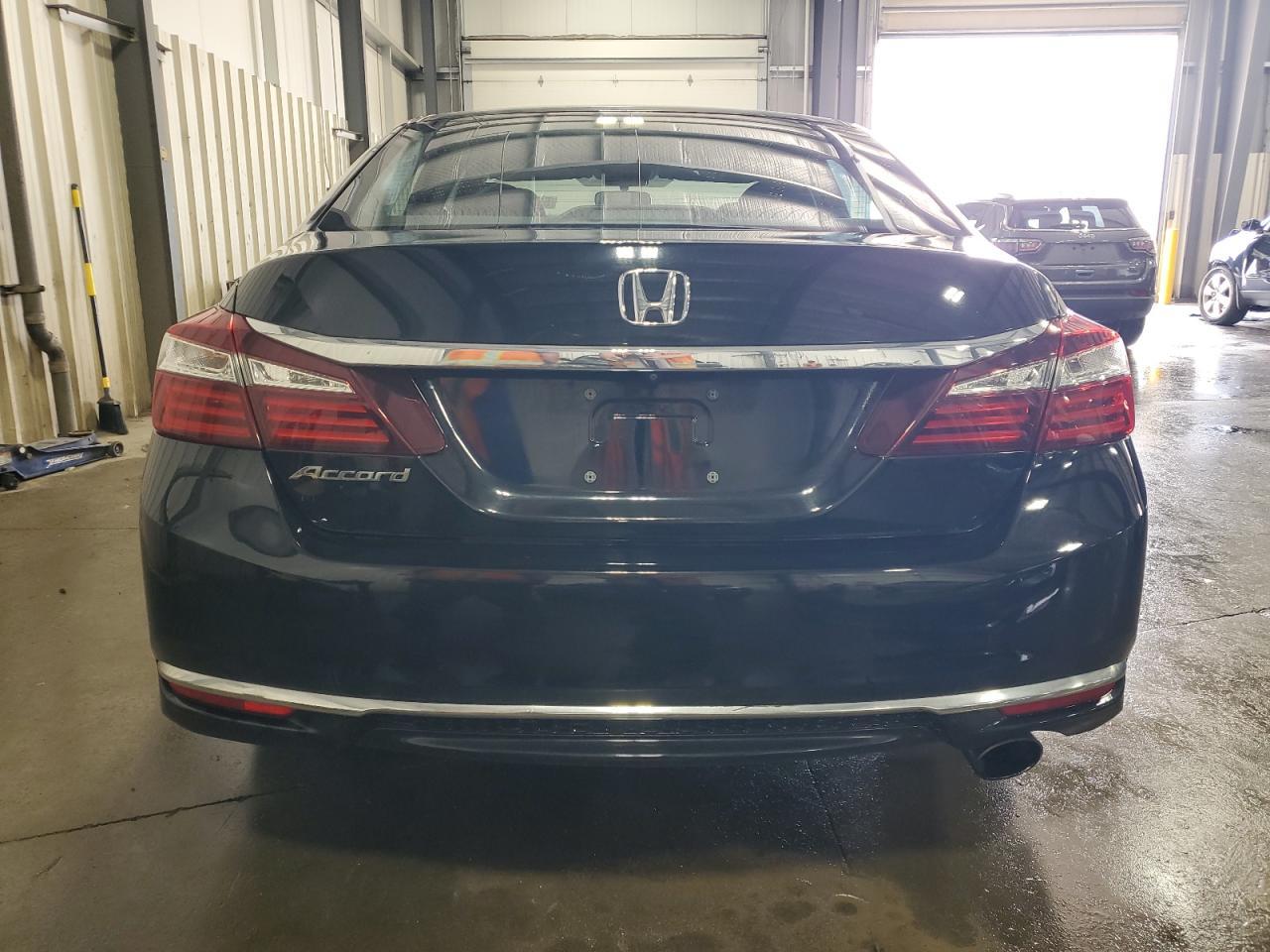 2016 HONDA ACCORD