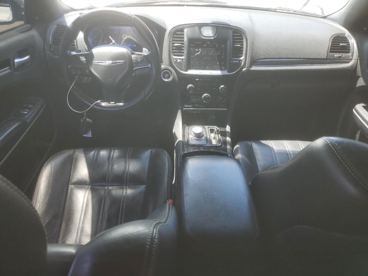 2020 CHRYSLER 300