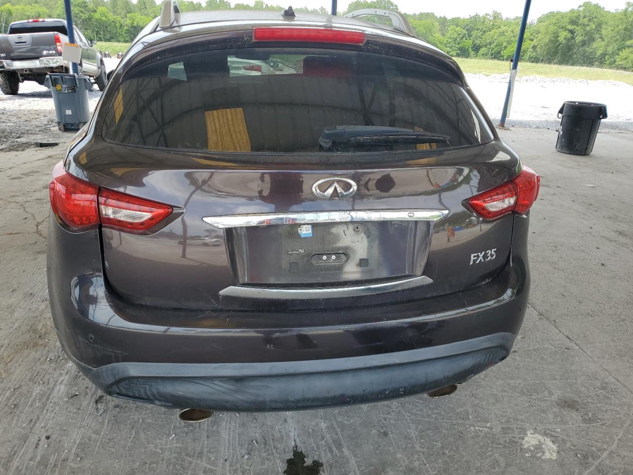 2012 INFINITI FX35