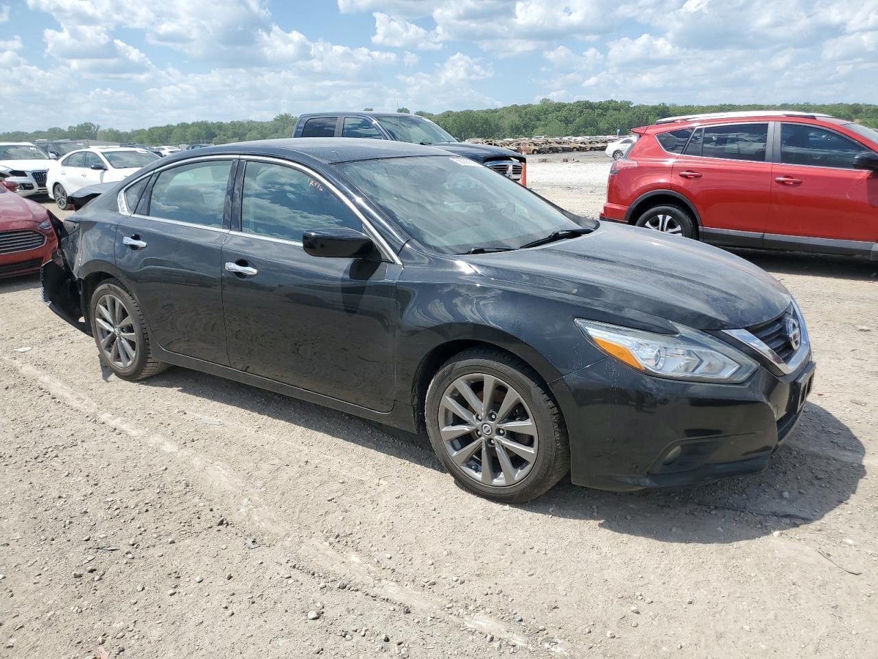 2017 NISSAN ALTIMA
