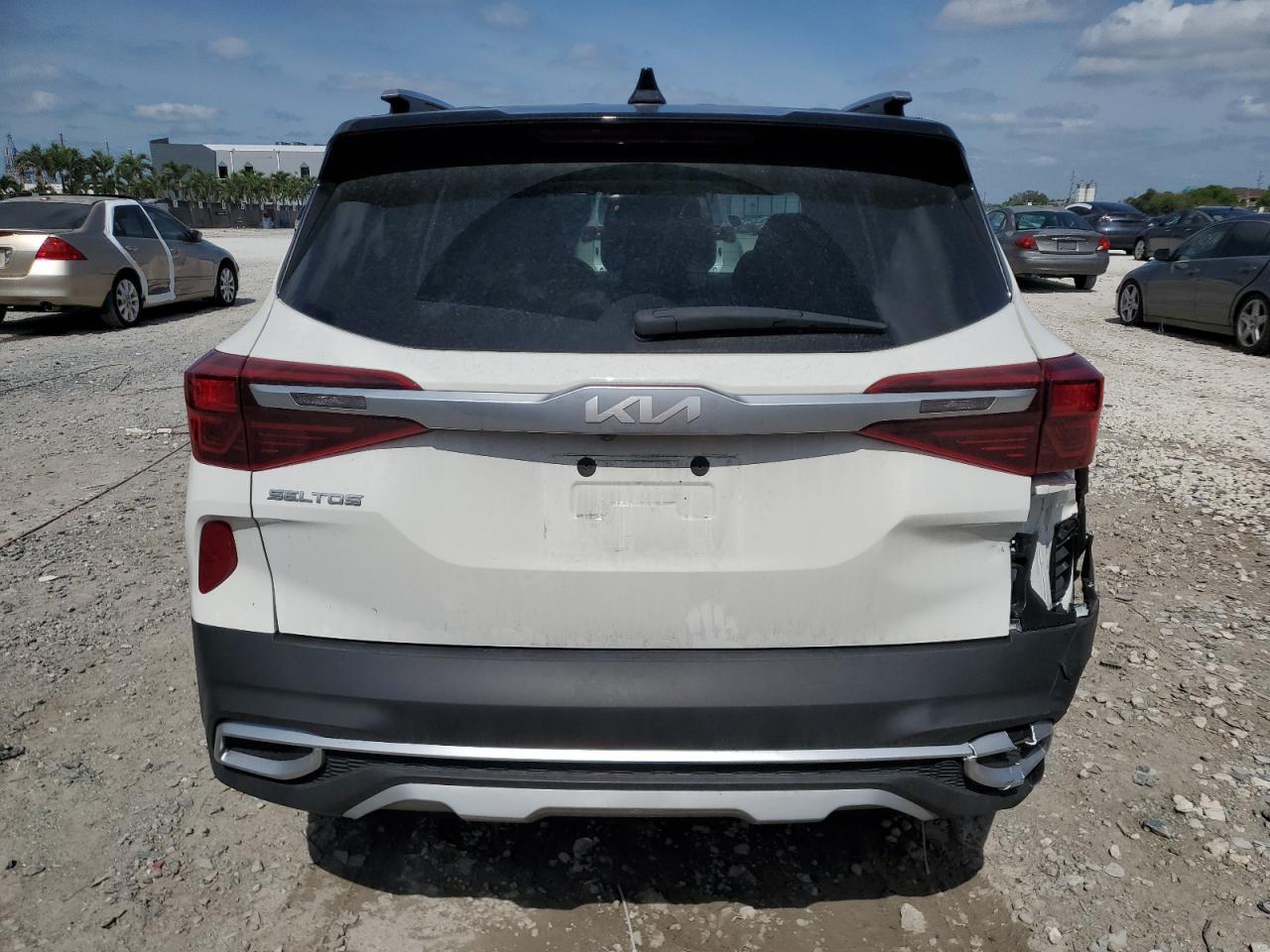 2023 KIA SELTOS