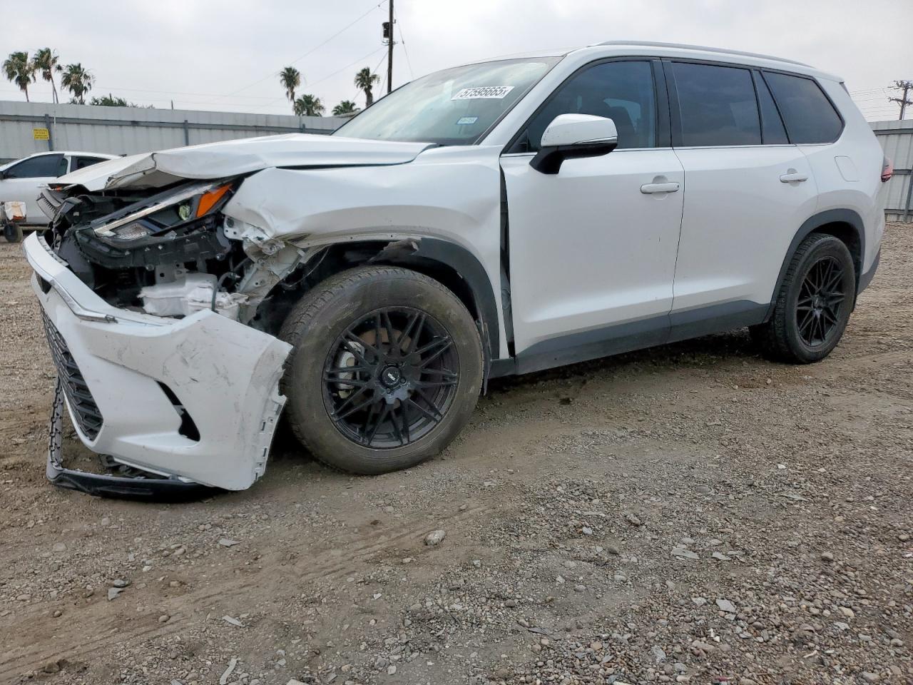 2024 TOYOTA HIGHLANDER