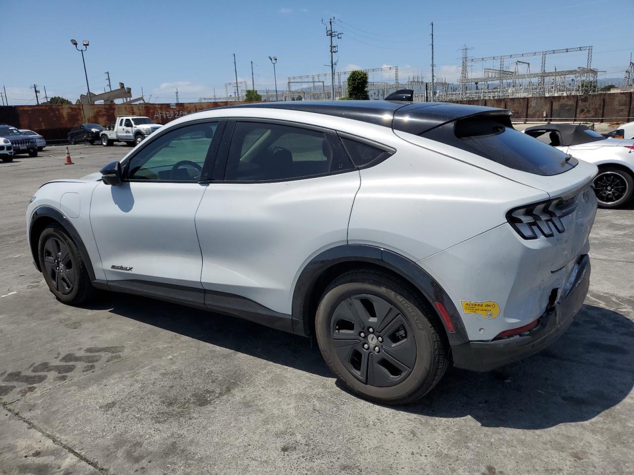 2022 FORD MUSTANG