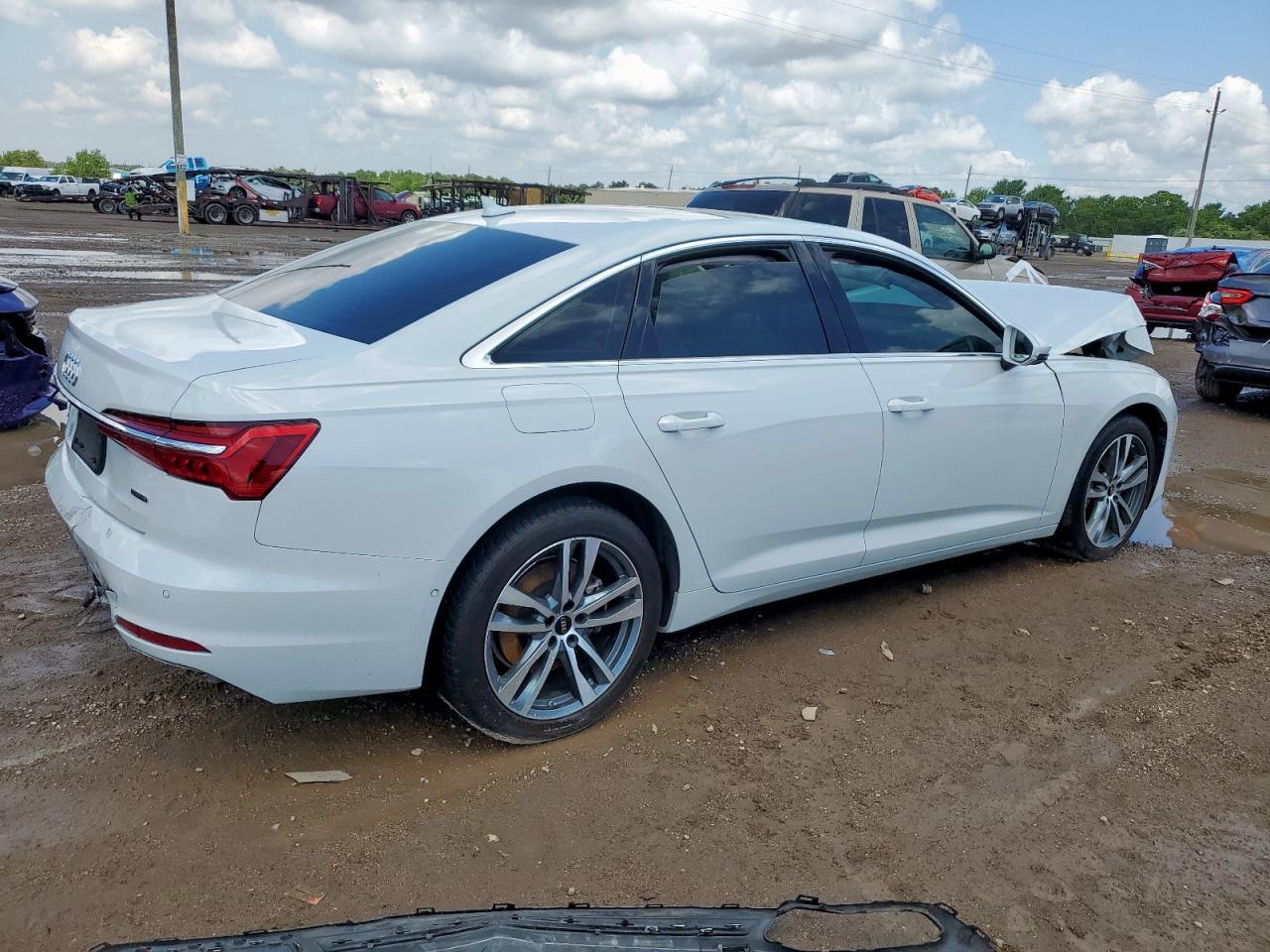 2022 AUDI A6