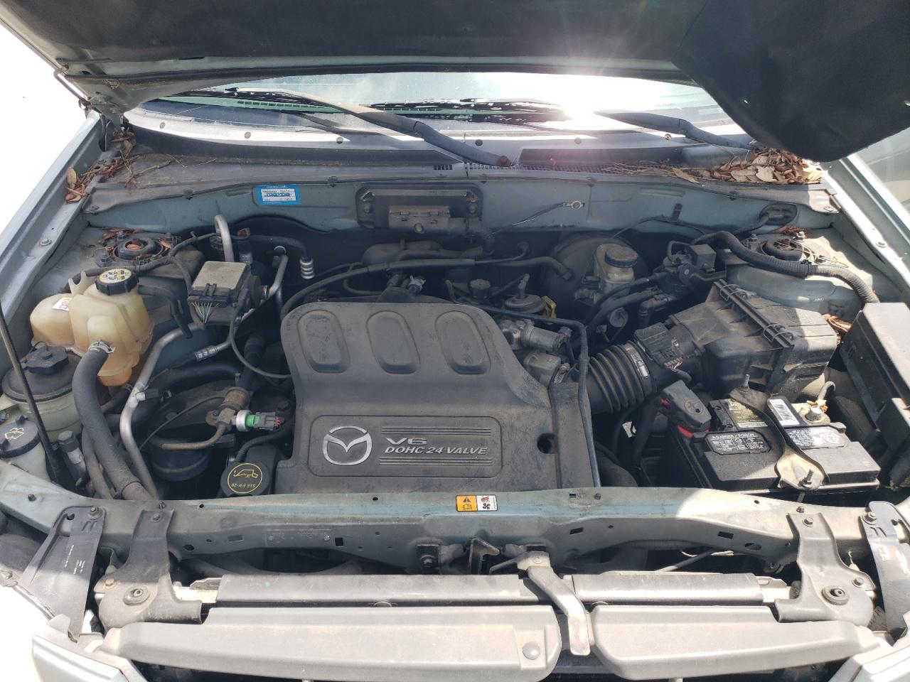 2004 MAZDA Tribute