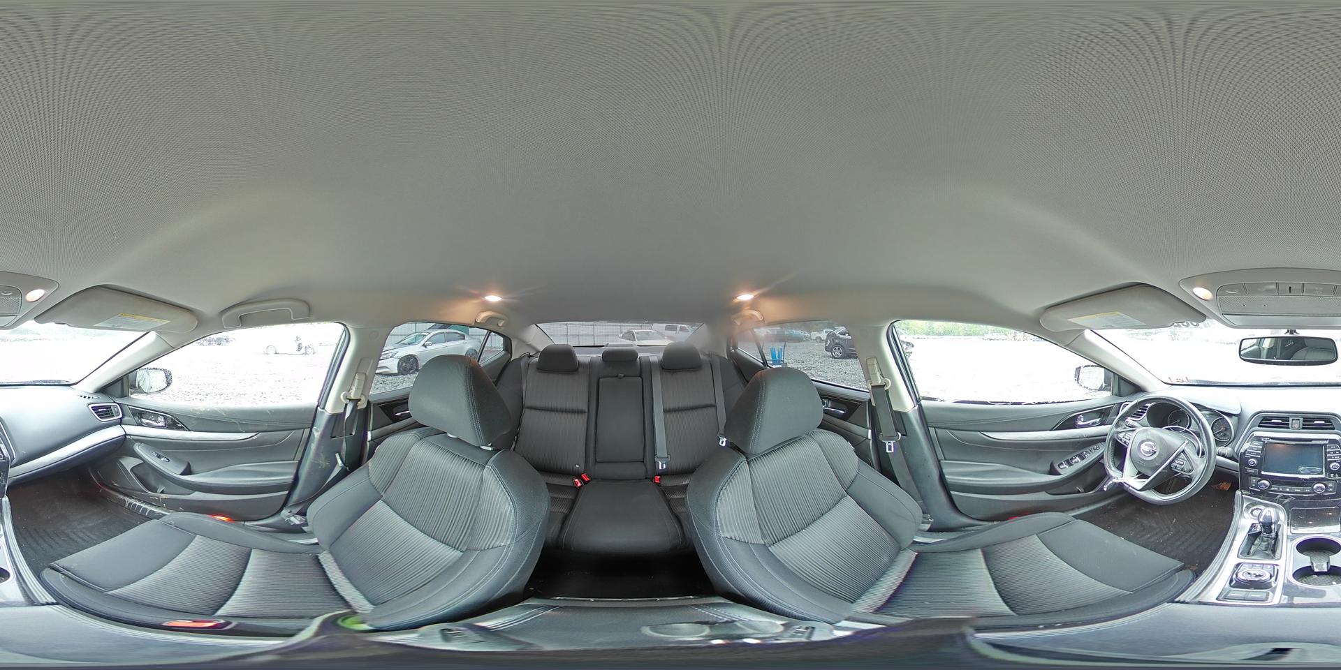 2017 NISSAN Maxima