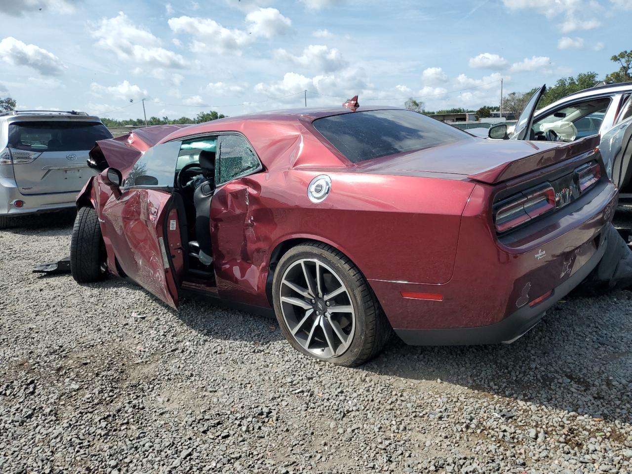 2022 DODGE Challenger