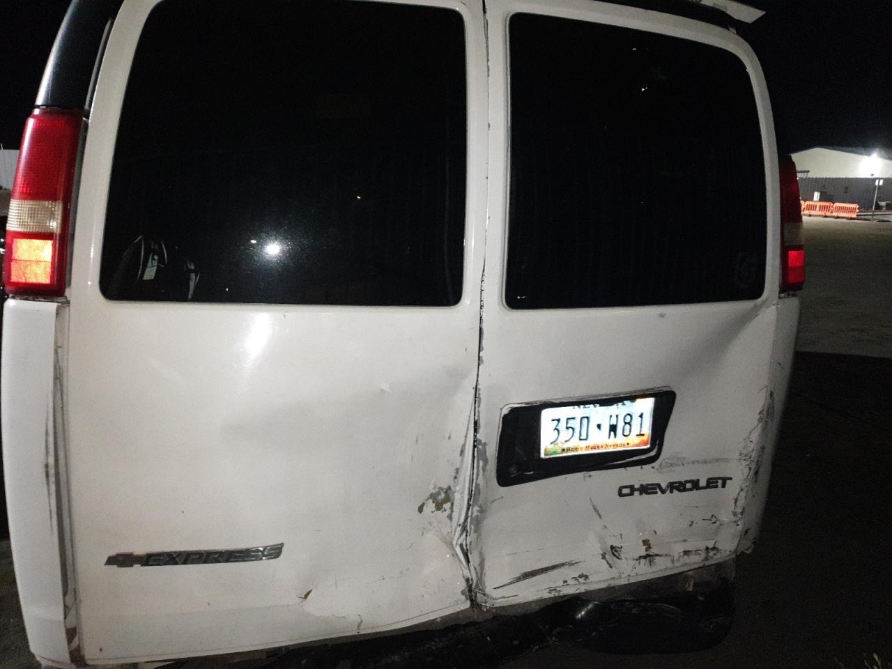 2006 CHEVROLET EXPRESS 2500