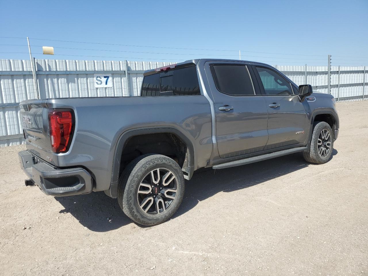 2021 GMC Sierra