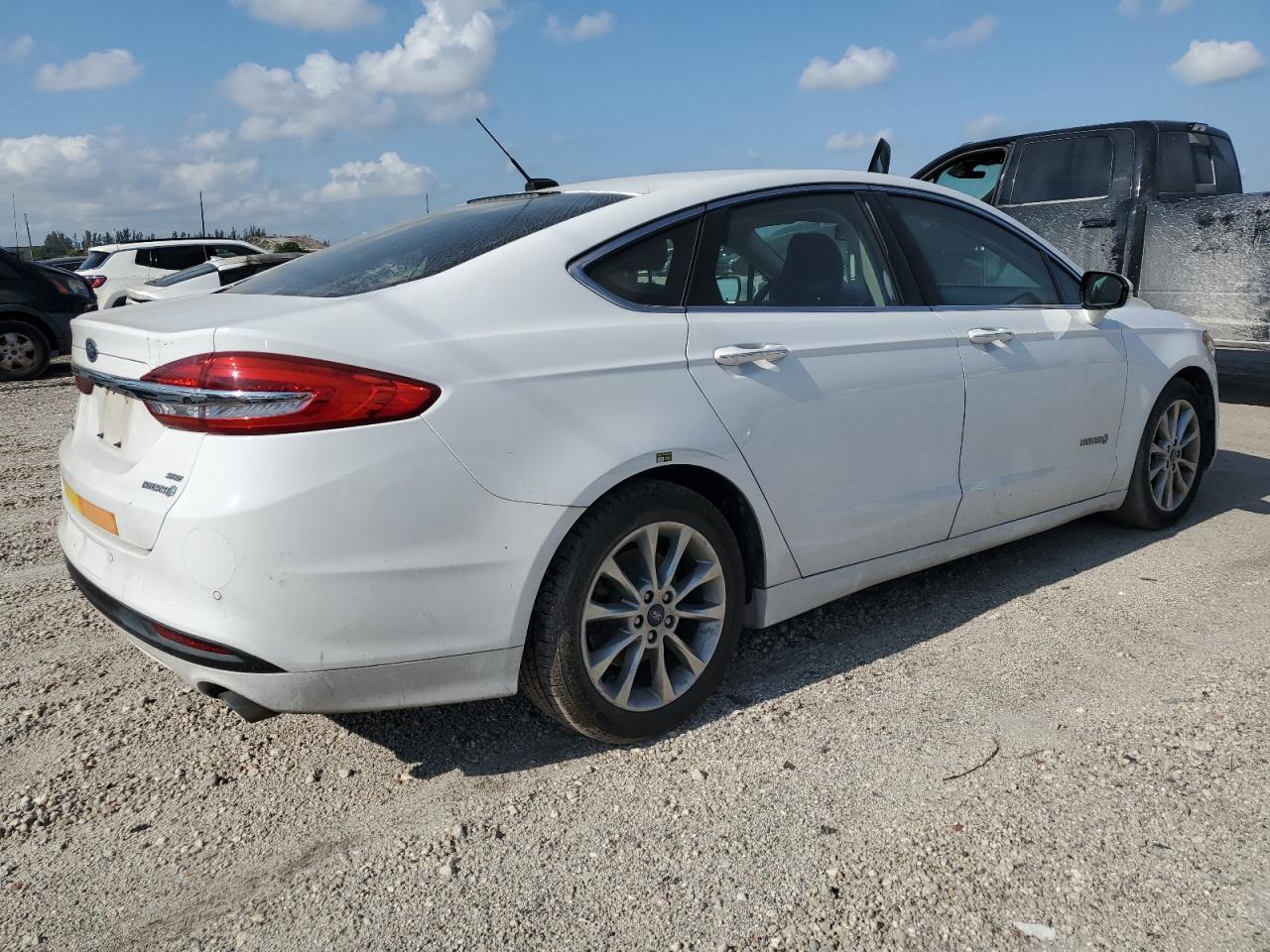 2017 FORD FUSION