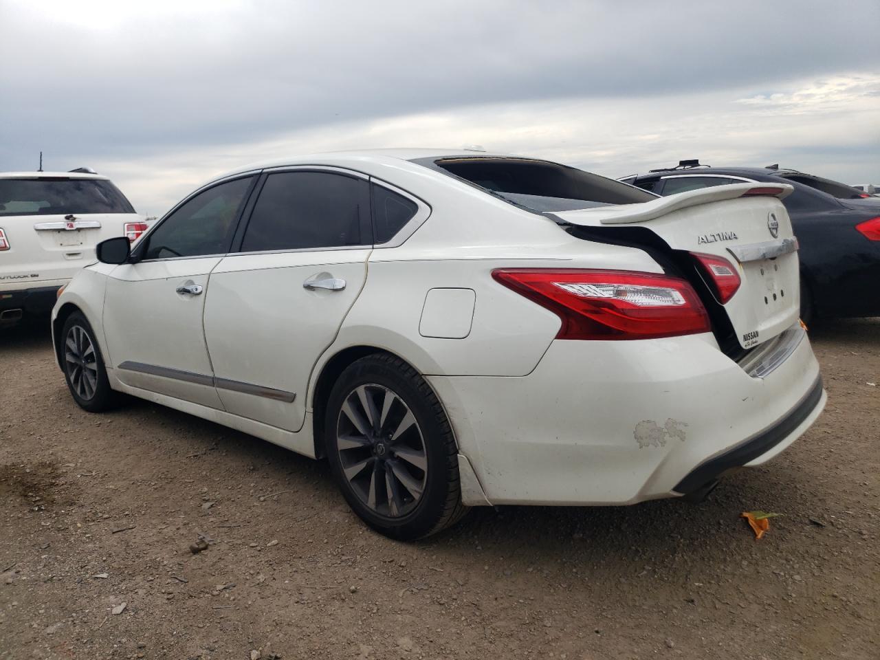 2017 NISSAN ALTIMA
