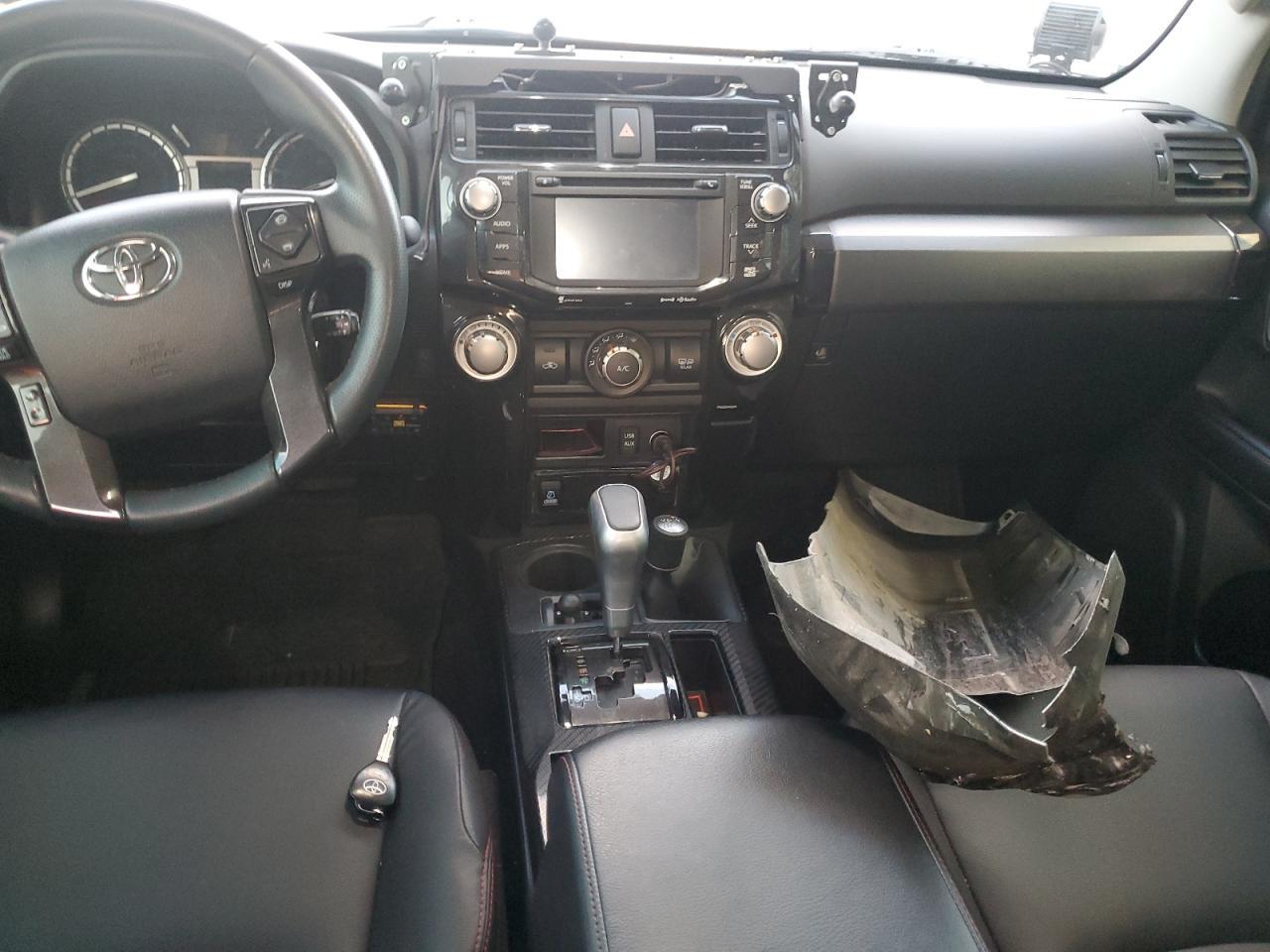 2018 TOYOTA 4Runner