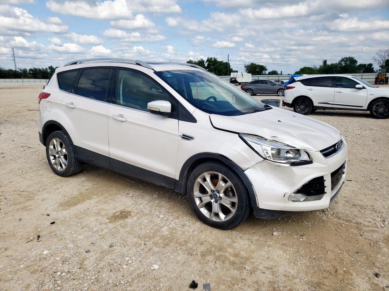 2015 FORD ESCAPE