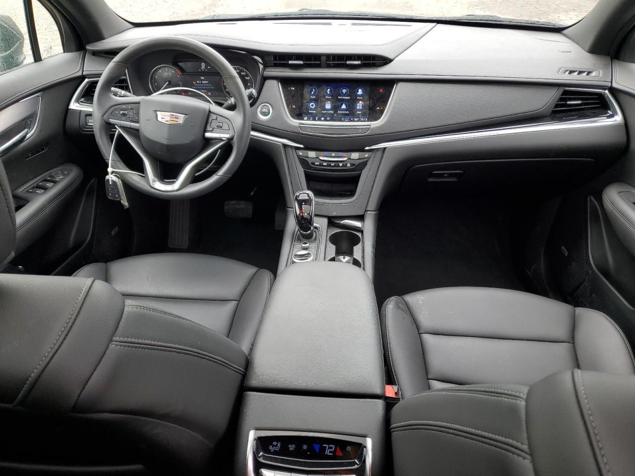 2024 CADILLAC XT6