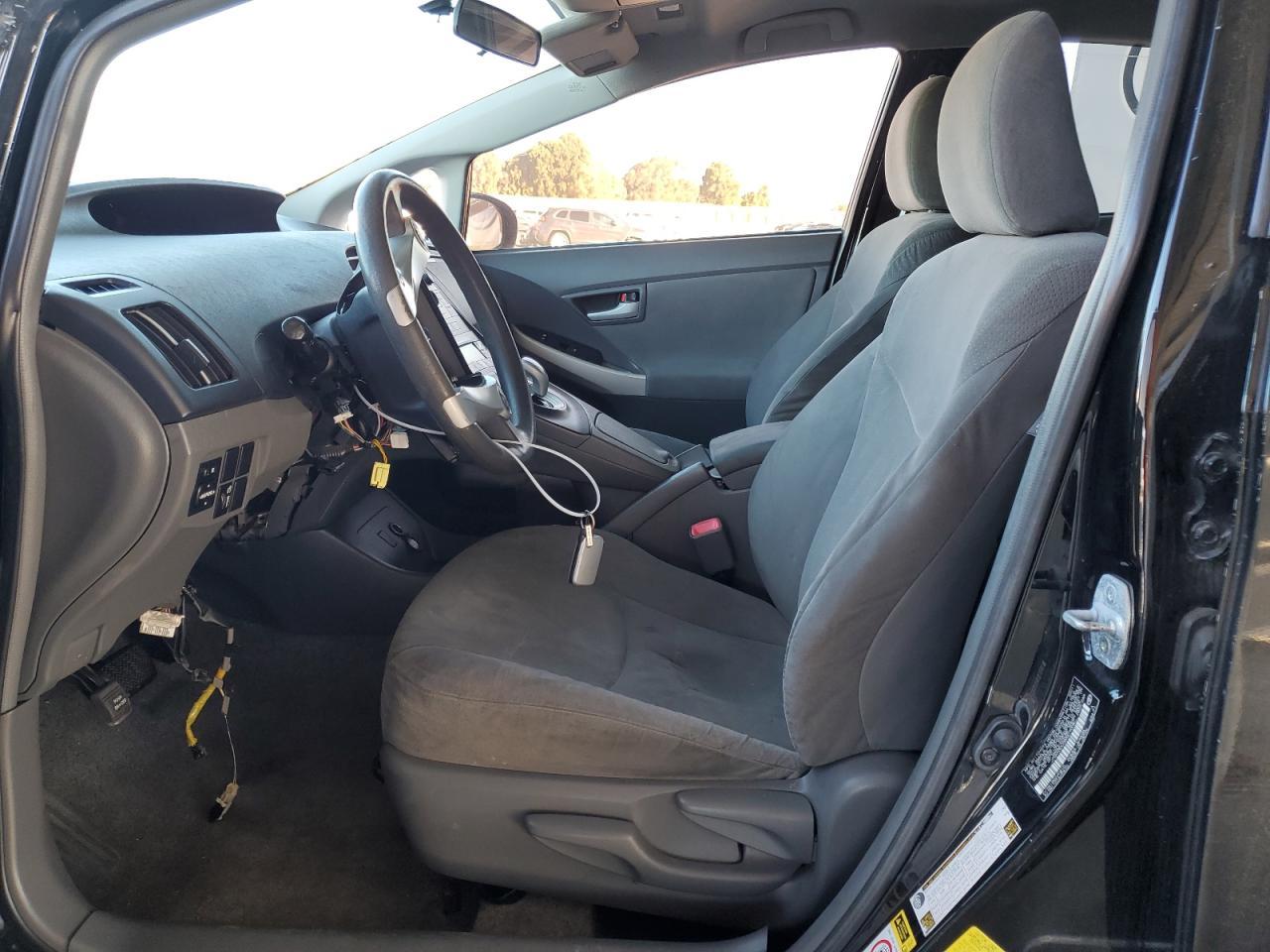 2011 TOYOTA PRIUS