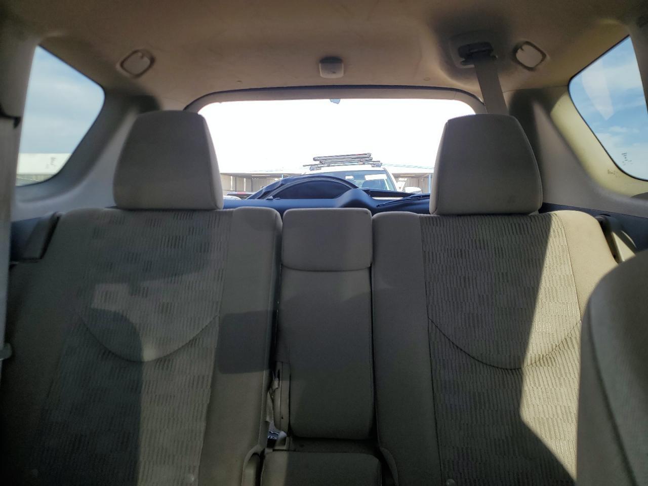 2011 TOYOTA RAV4