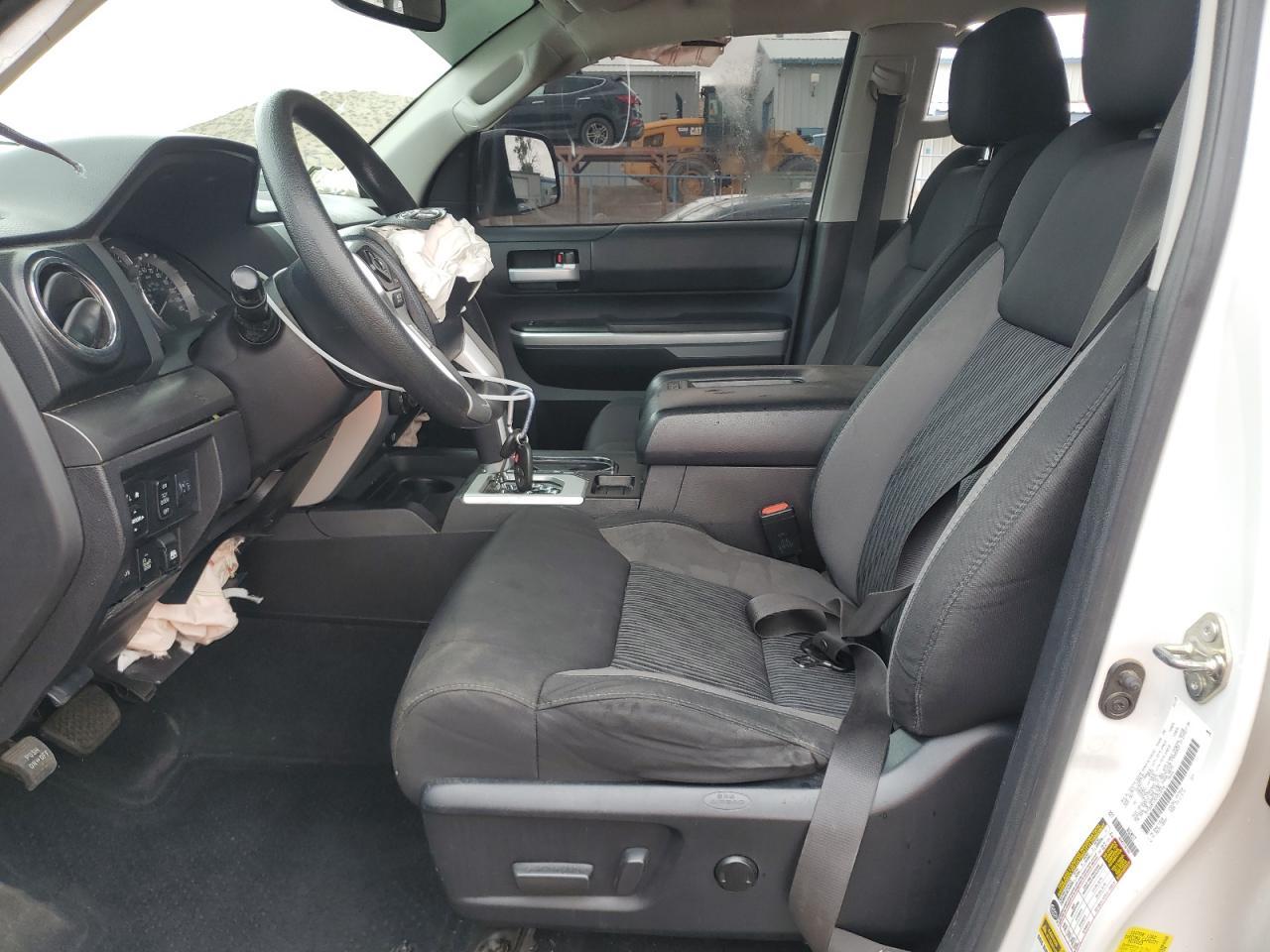 2016 TOYOTA TUNDRA