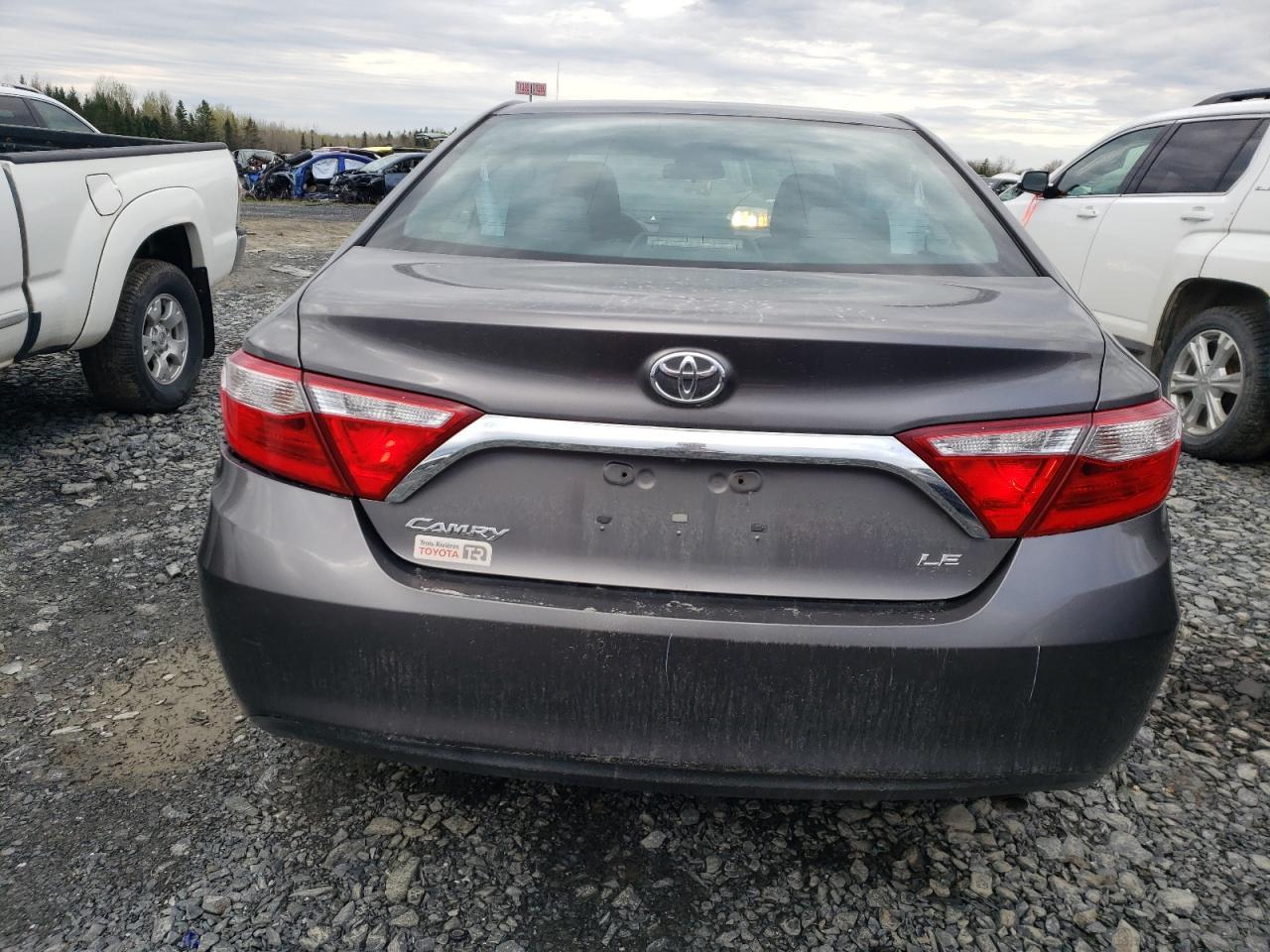 2017 TOYOTA CAMRY