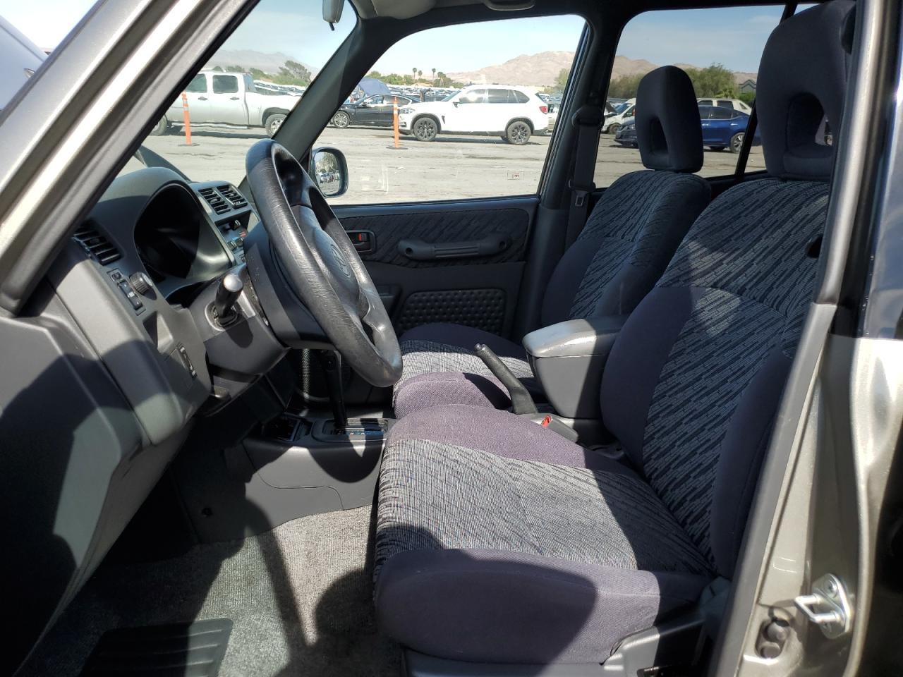 2000 TOYOTA RAV4