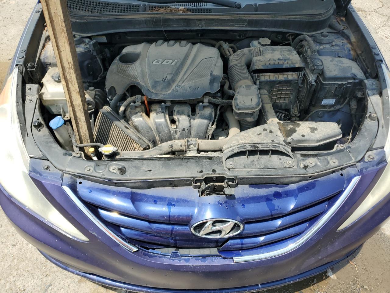 2011 HYUNDAI SONATA
