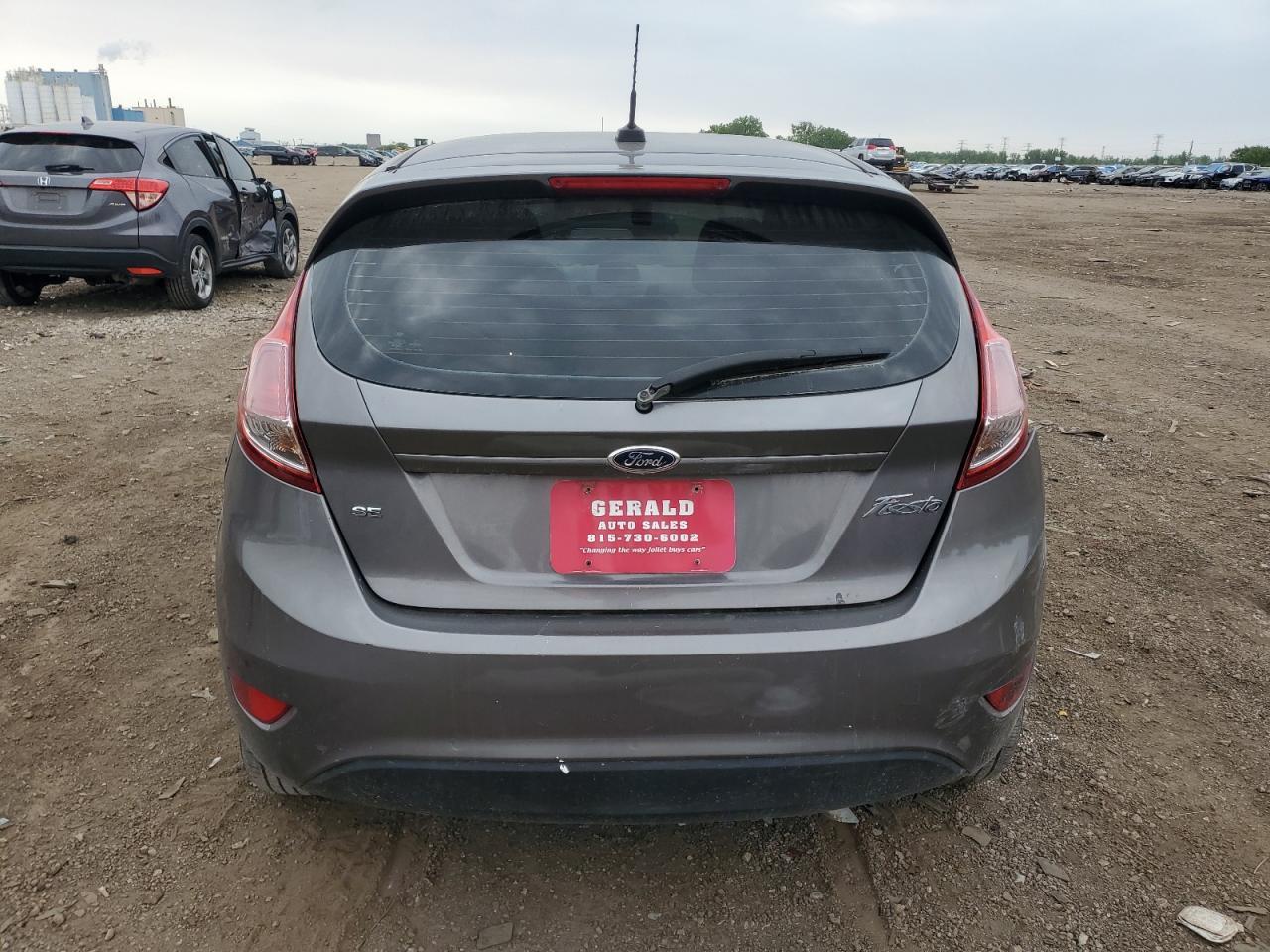 2014 FORD Fiesta