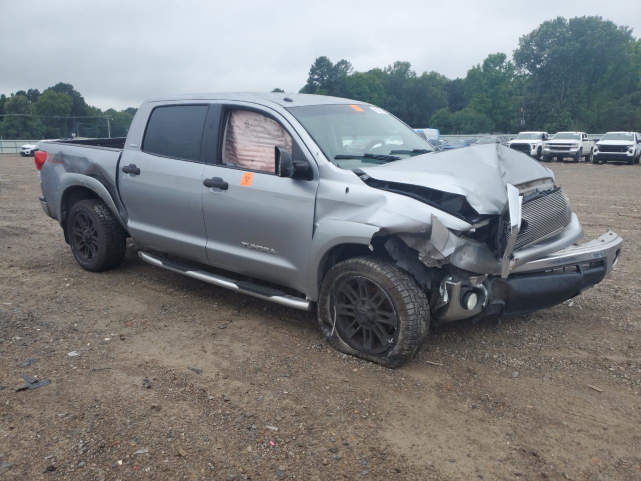2012 TOYOTA TUNDRA