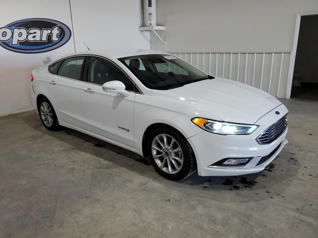 2017 FORD FUSION