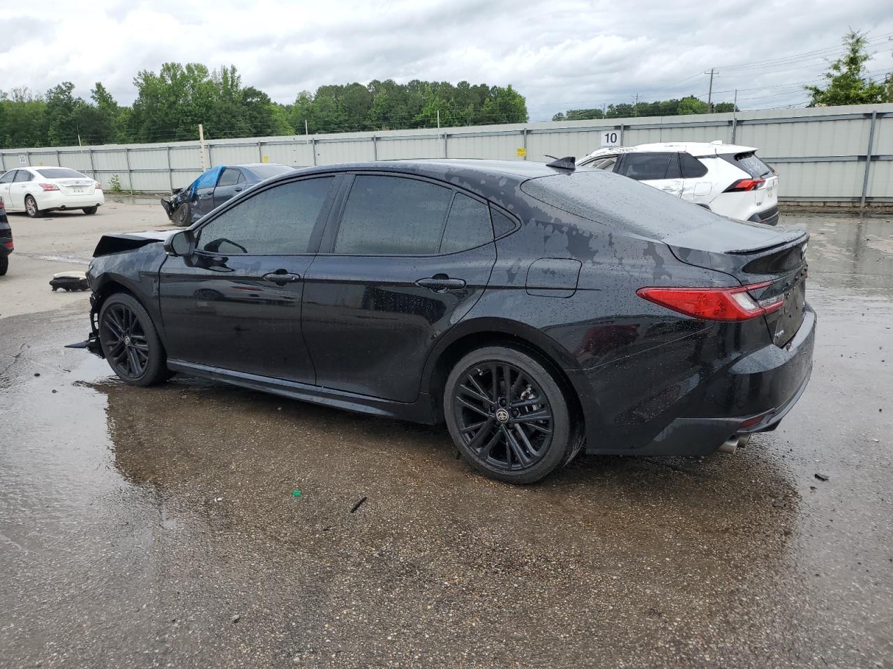 2025 TOYOTA CAMRY