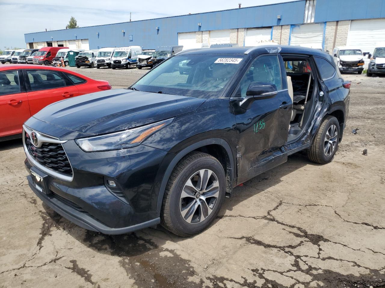 2022 TOYOTA HIGHLANDER