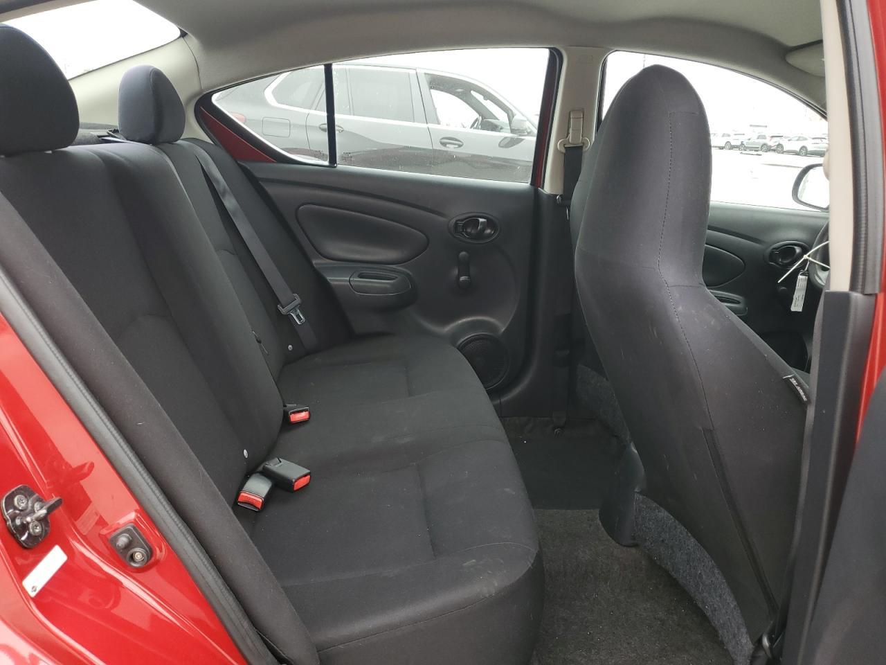 2014 NISSAN VERSA