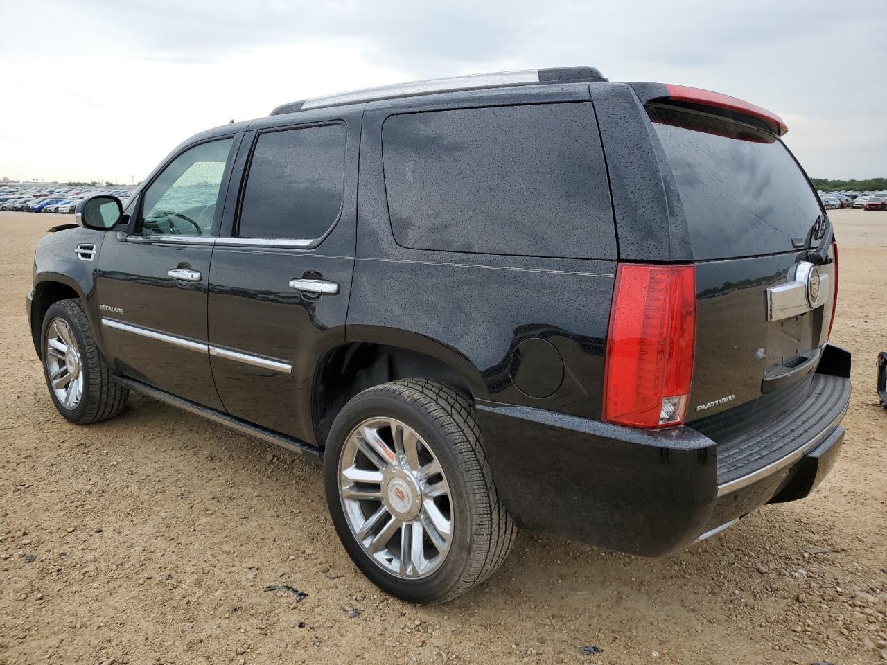2014 CADILLAC ESCALADE