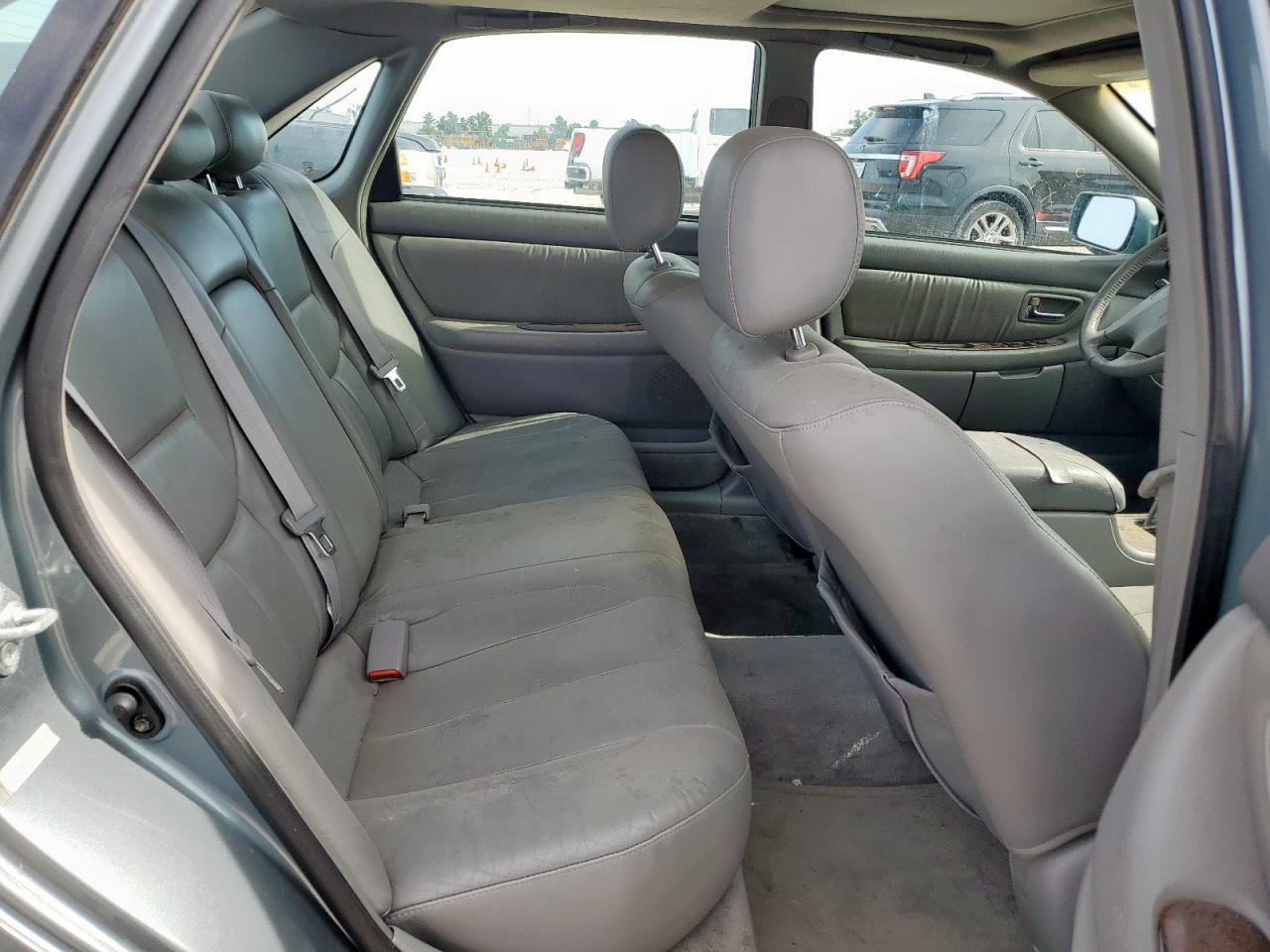 2000 TOYOTA Avalon