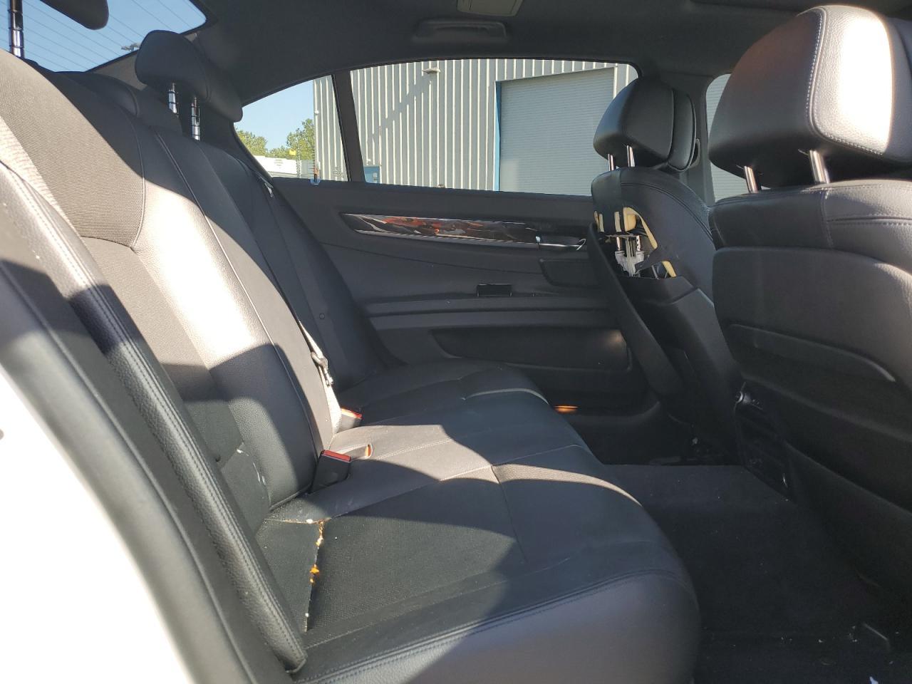 2013 BMW 7 series