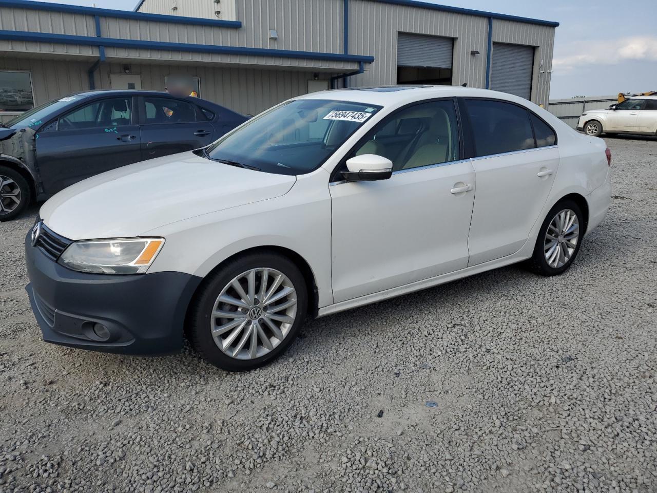 2011 VOLKSWAGEN JETTA