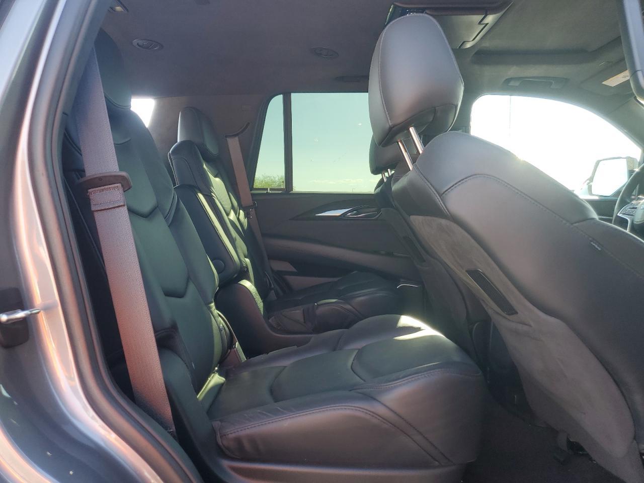 2020 CADILLAC ESCALADE