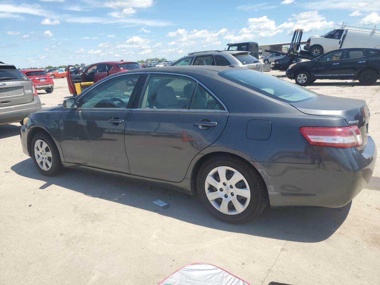 2011 TOYOTA CAMRY