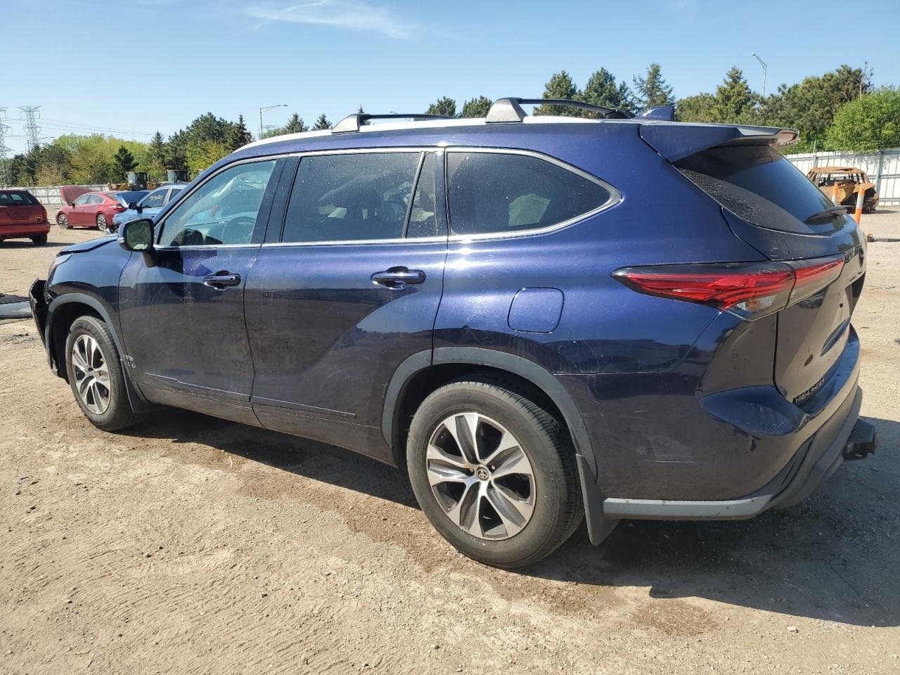 2022 TOYOTA HIGHLANDER