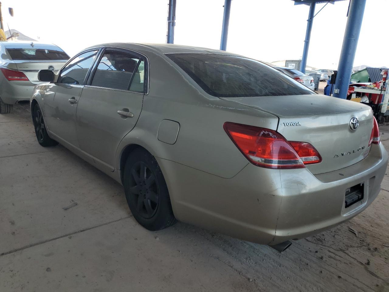2006 TOYOTA Avalon