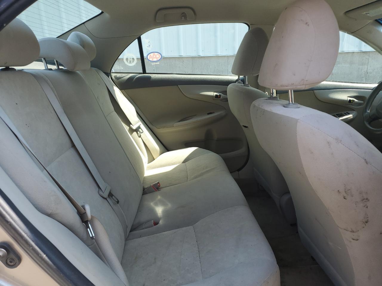 2010 TOYOTA COROLLA