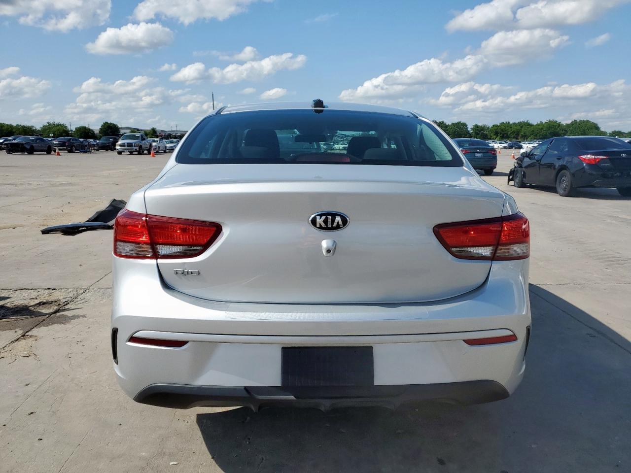 2021 KIA RIO