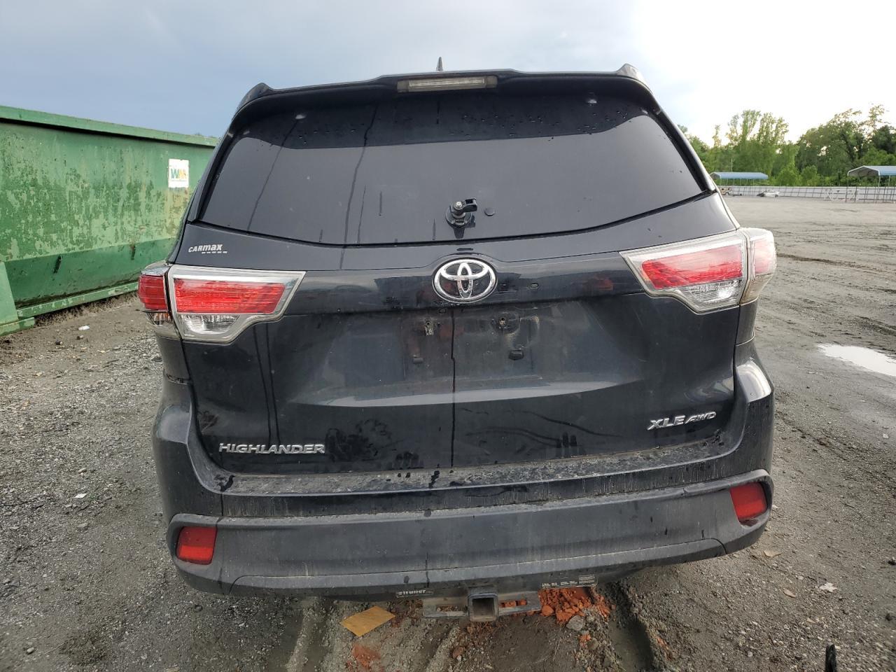 2015 TOYOTA HIGHLANDER